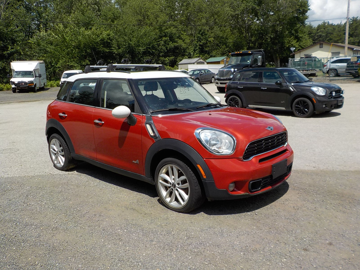 MINI Countryman Cooper S ALL4 Image 1