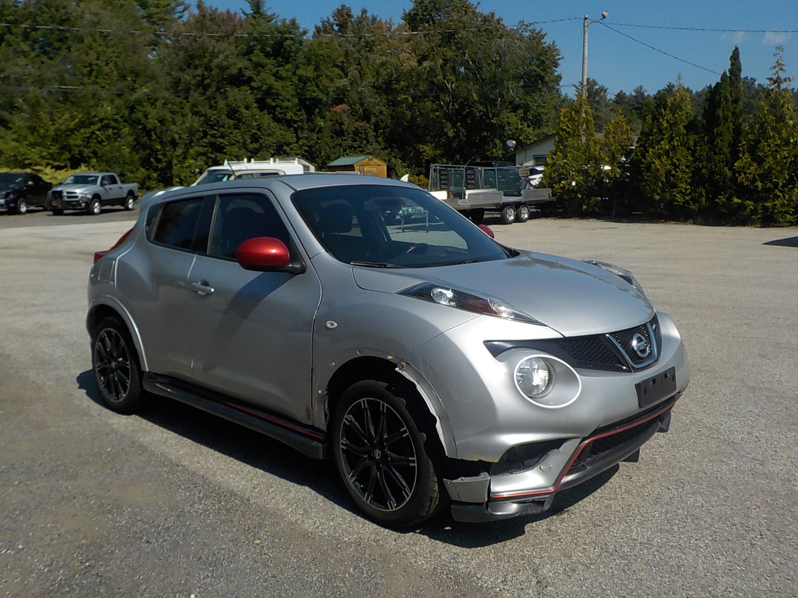 Salvage Nissan JUKE Image