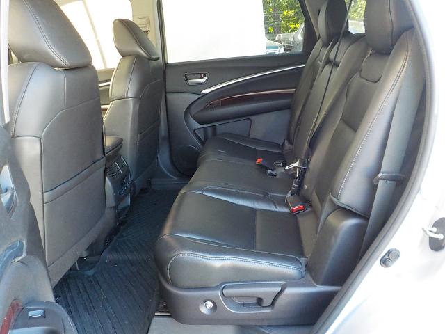 Acura MDX Image 9