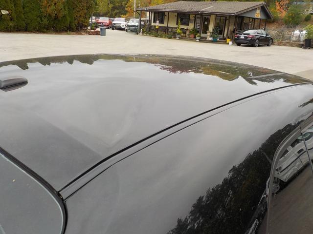 Dodge Challenger Image 8