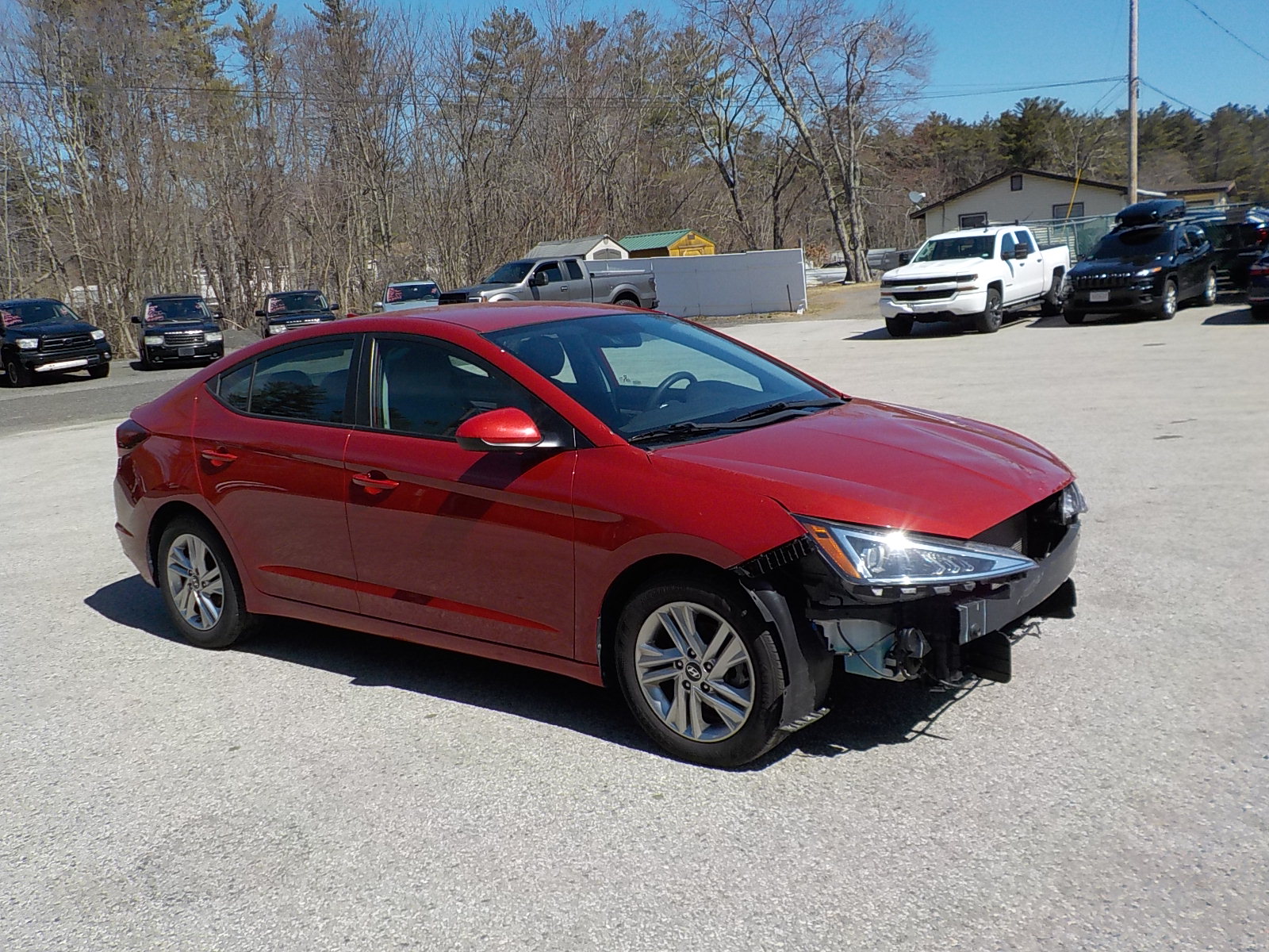 Salvage Hyundai Elantra Image