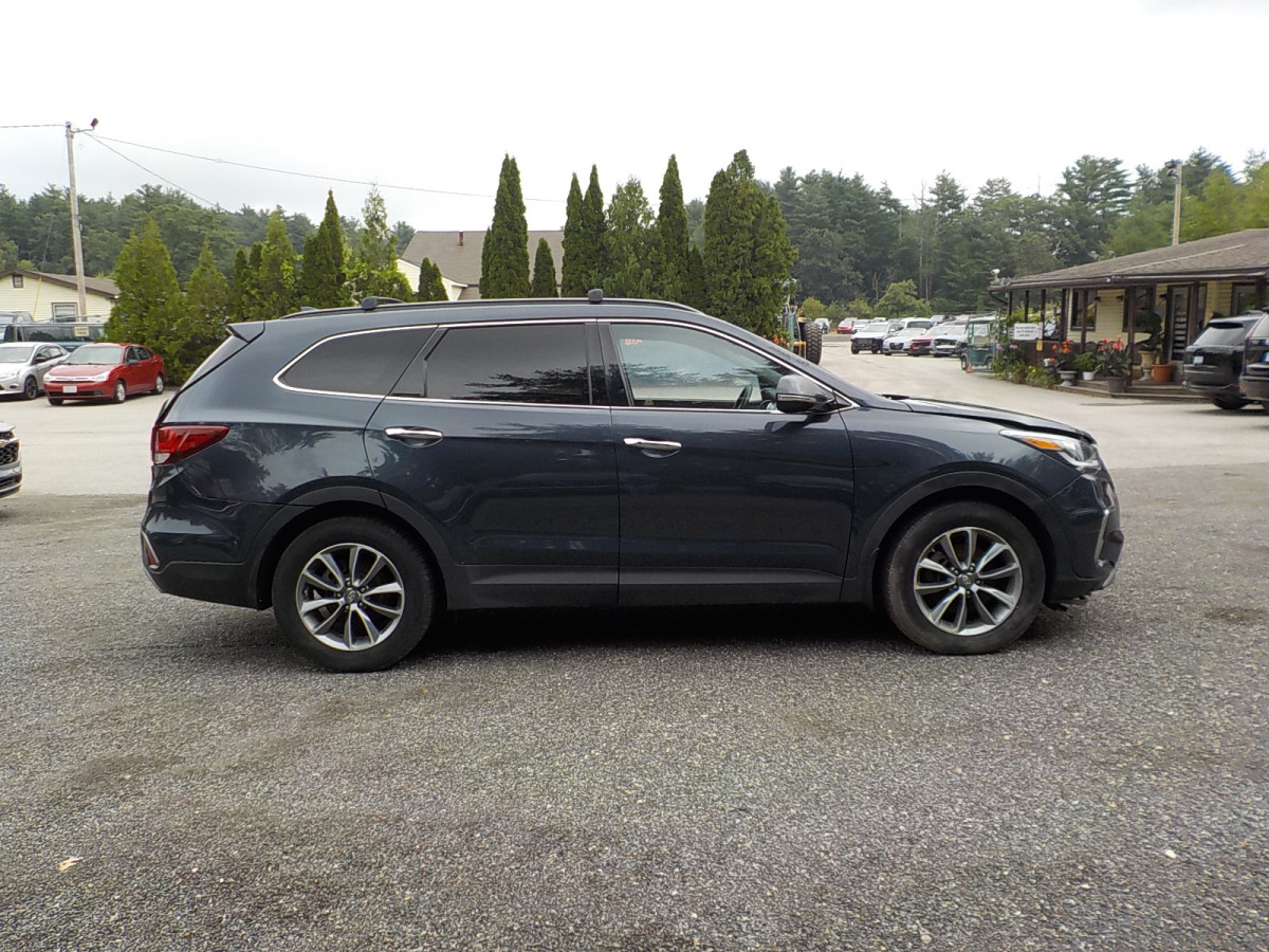 Hyundai Santa Fe Image 7