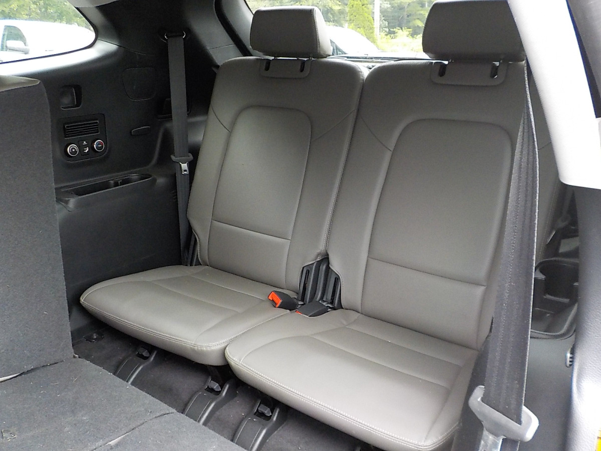 Hyundai Santa Fe Image 10