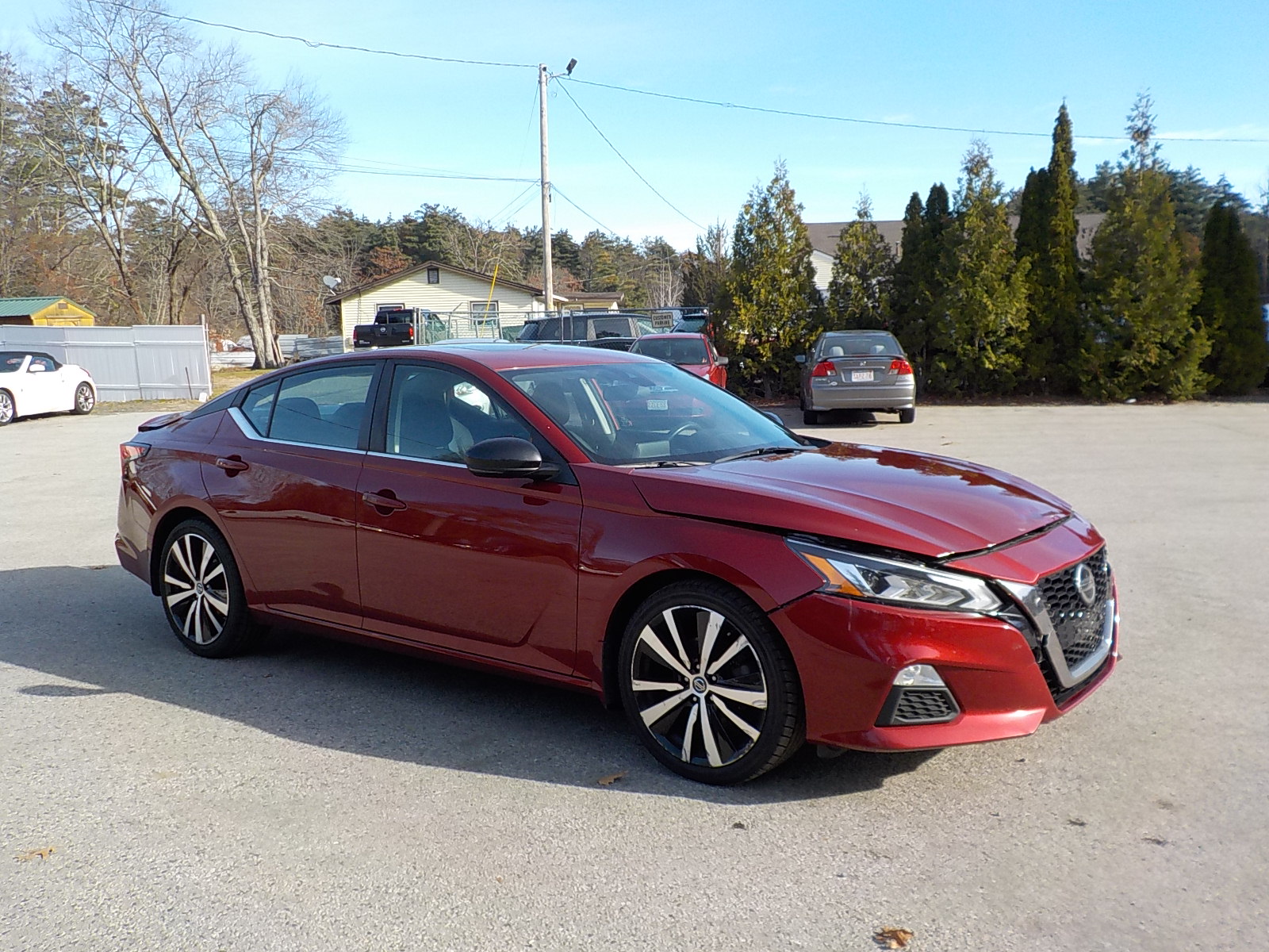 Salvage Nissan Altima Image