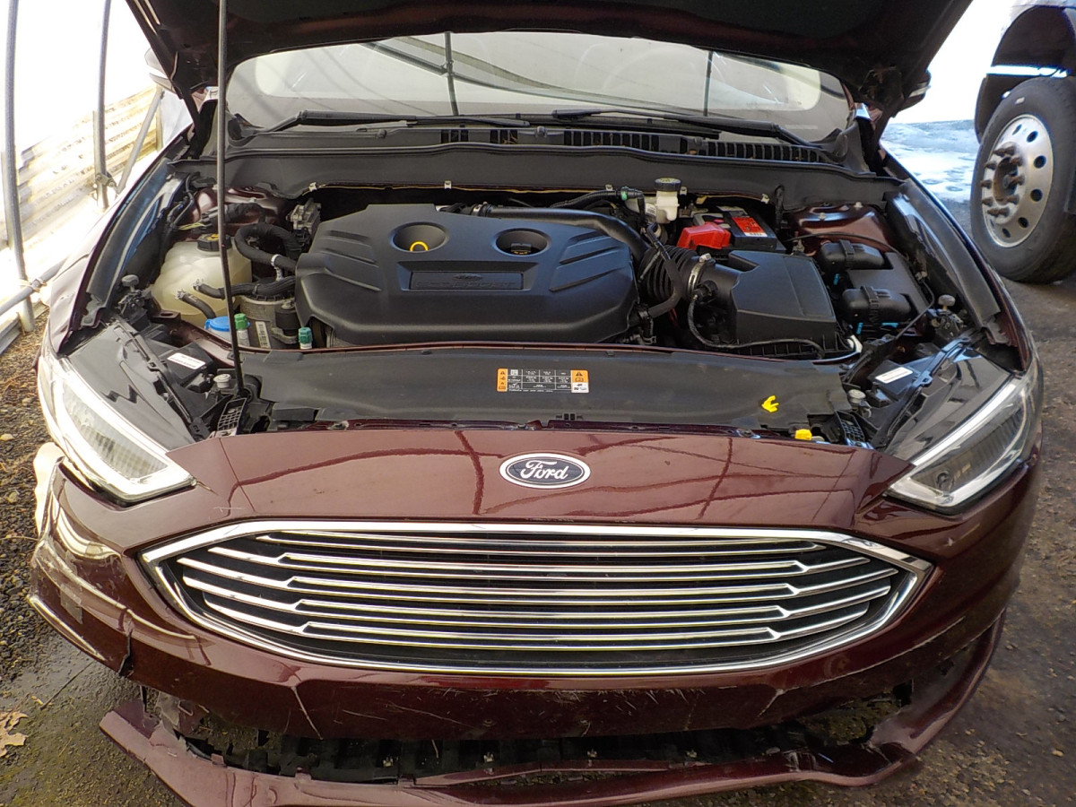 Ford Fusion Image 13
