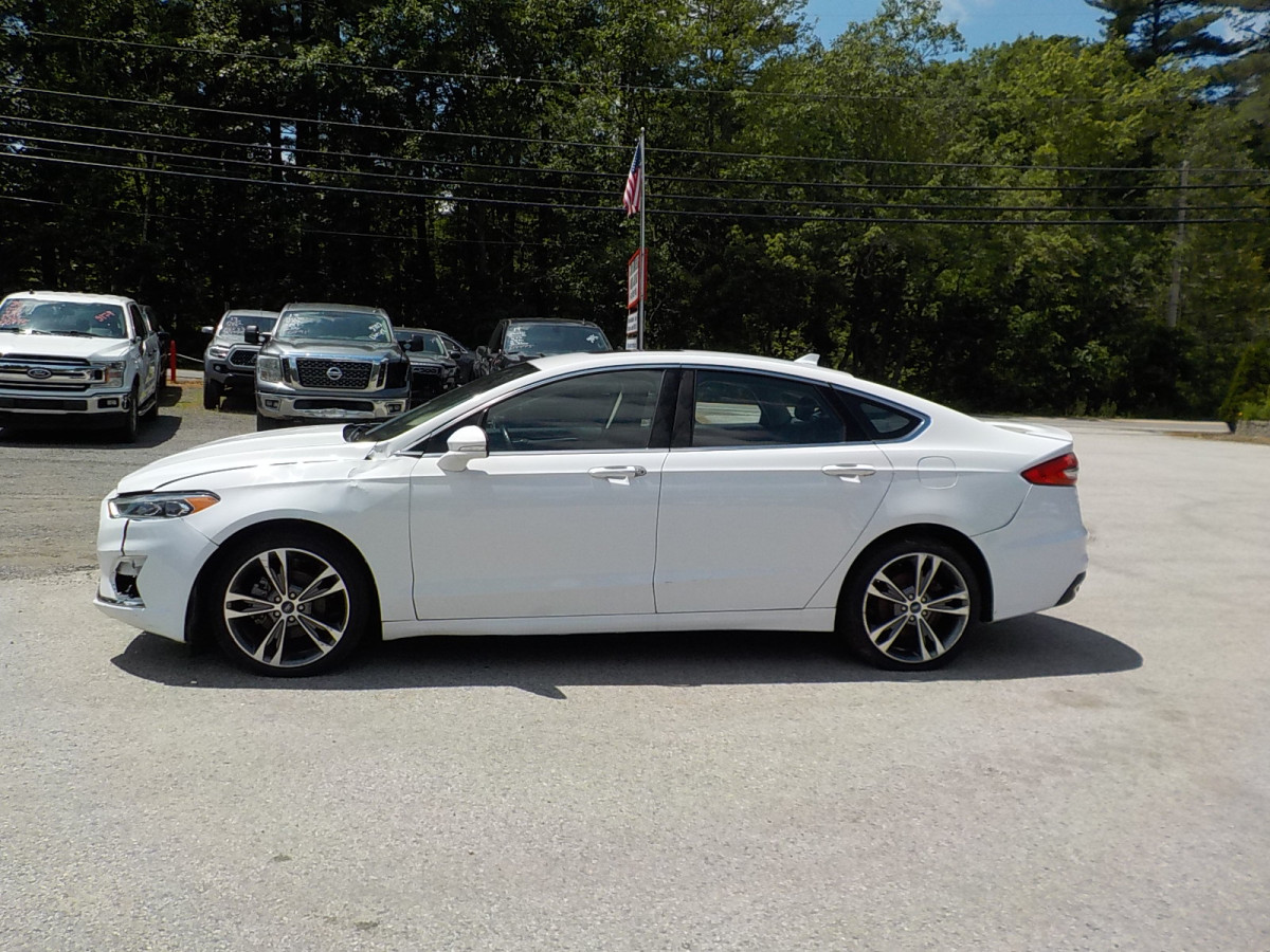 Ford Fusion Image 11