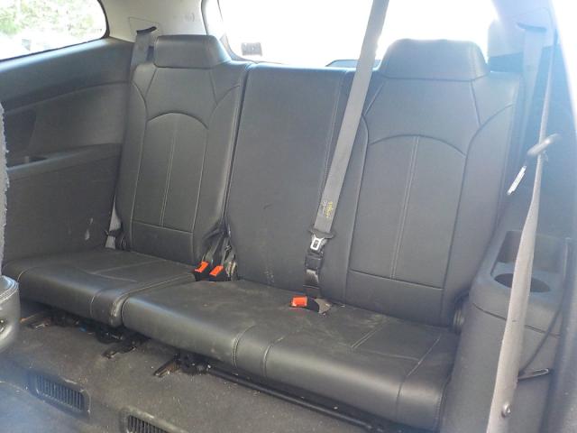 Chevrolet Traverse Image 13