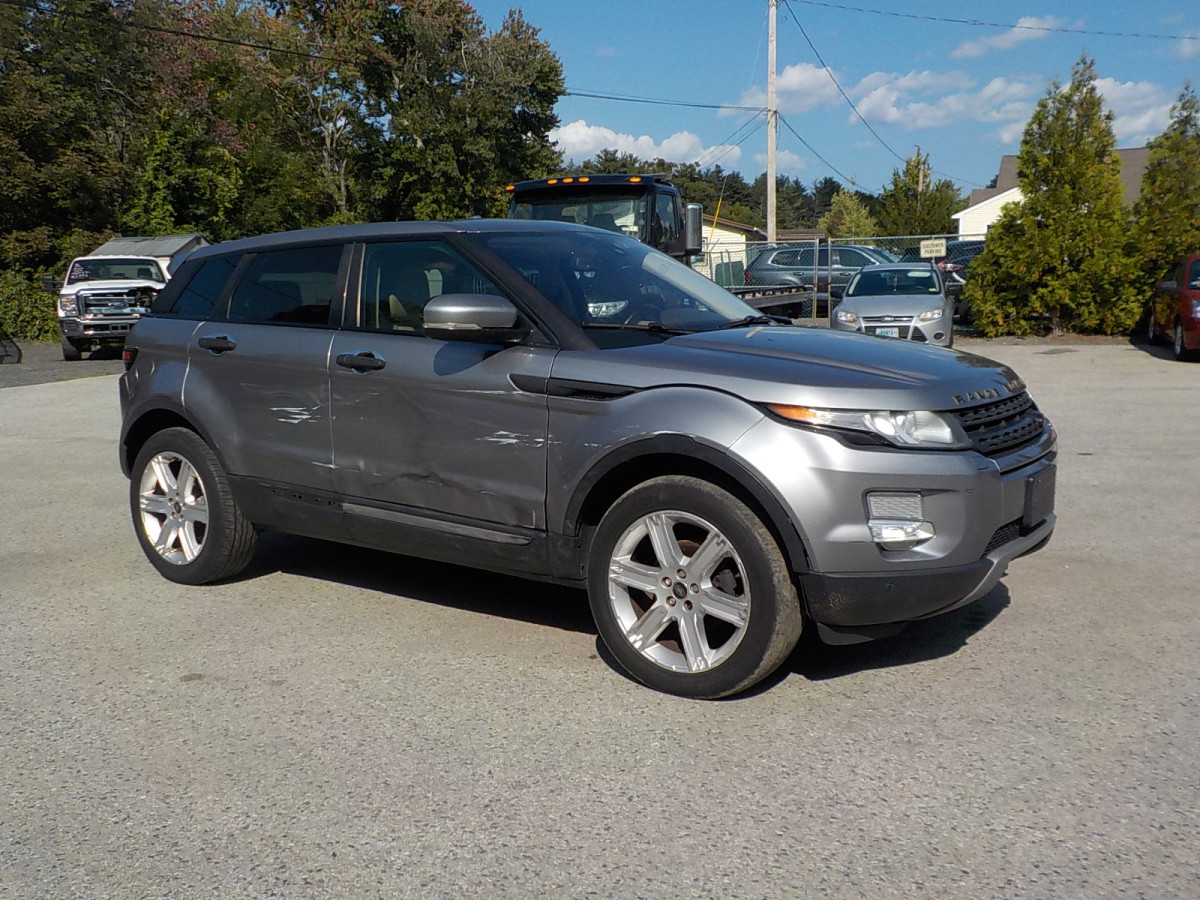Salvage Land Rover Range Rover Evoque Image