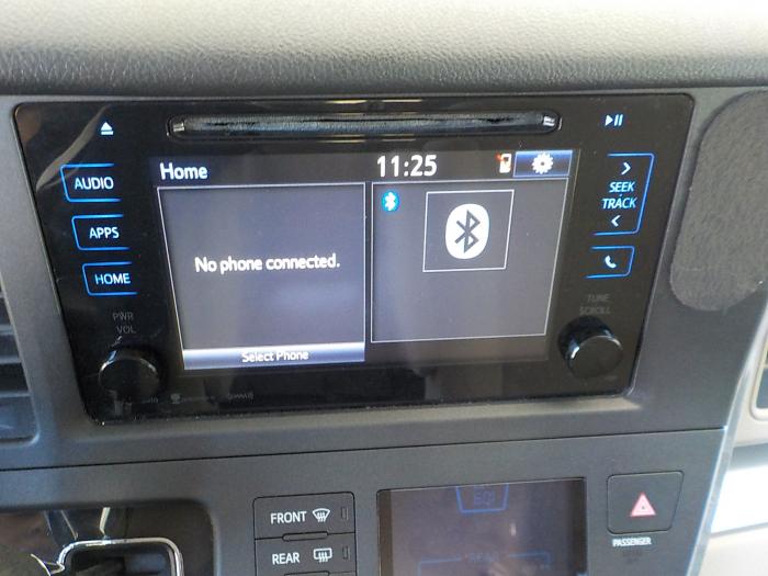 Toyota Sienna Image 15