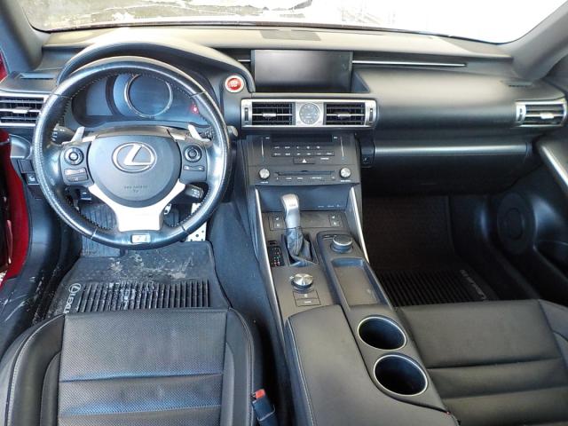 Lexus IS Image 12