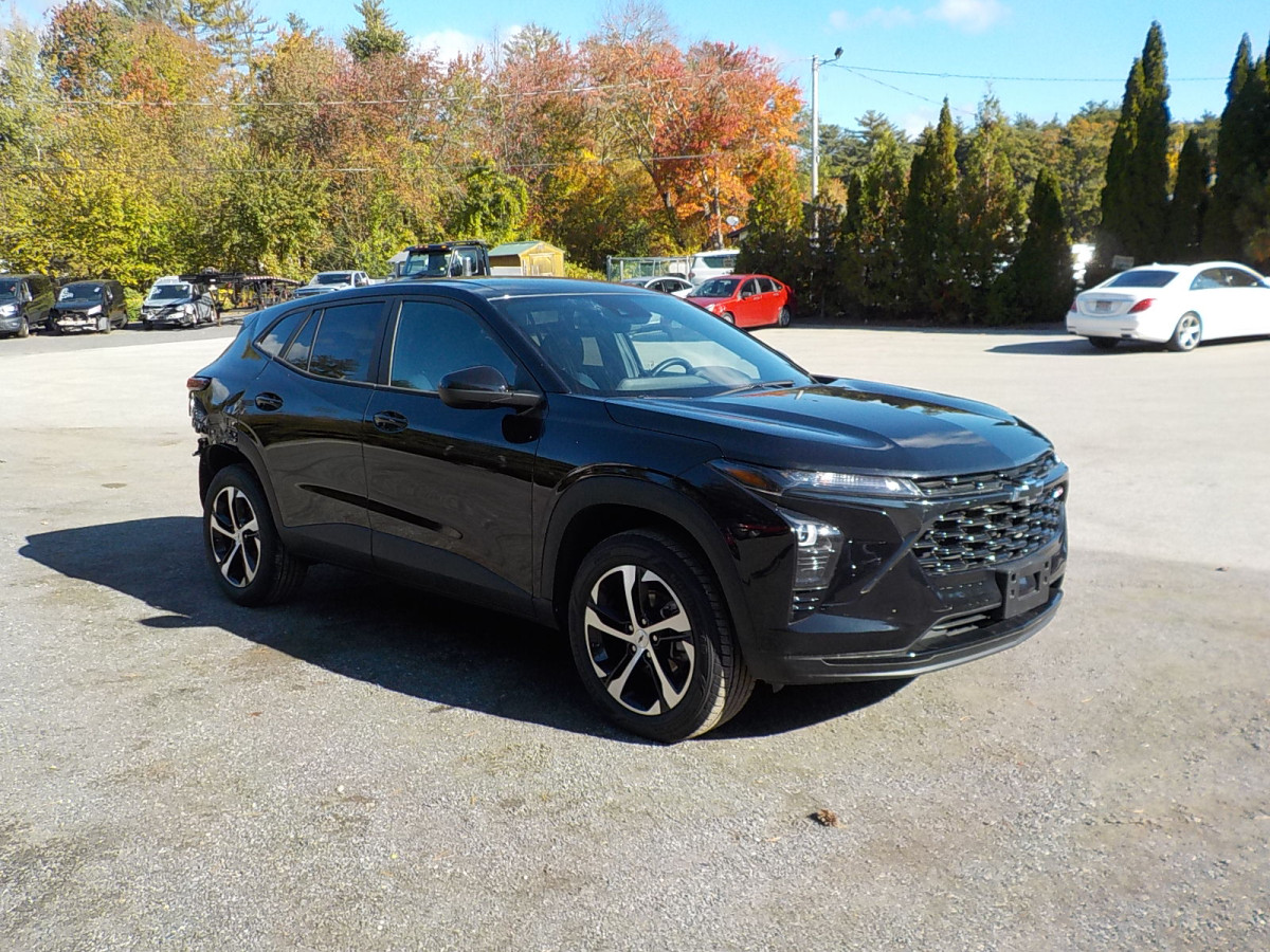 Salvage Chevrolet Trax Image