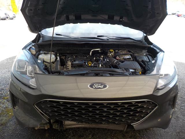 Ford Escape Image 8