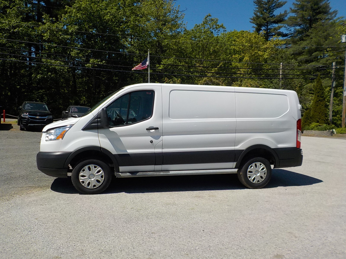 Ford Transit Image 4