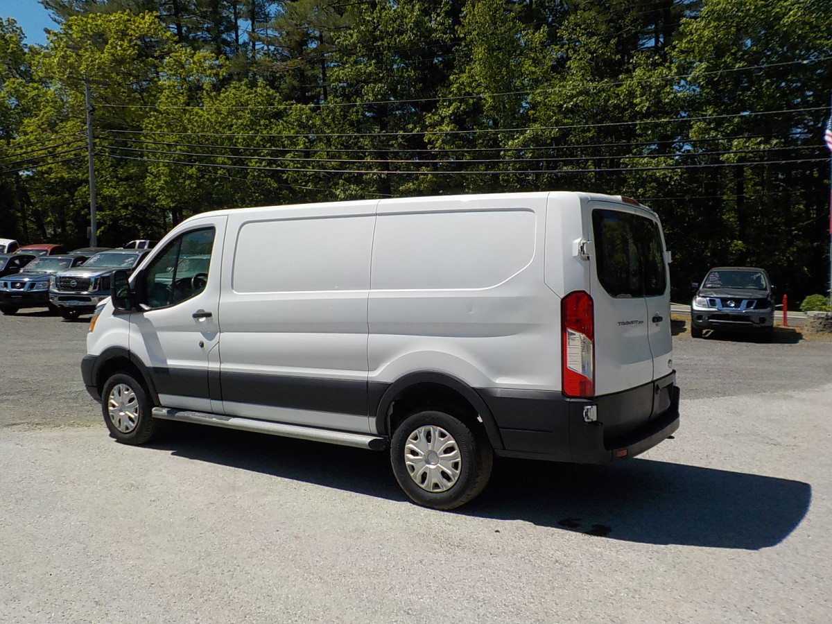 Ford Transit Image 5