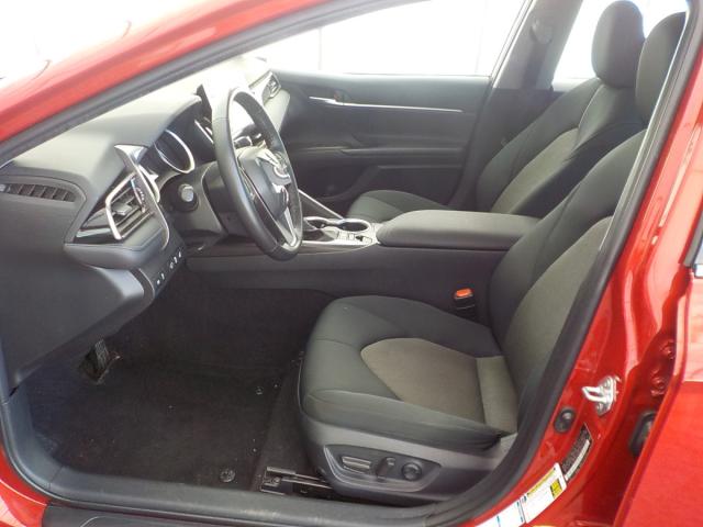 Toyota Camry Image 7