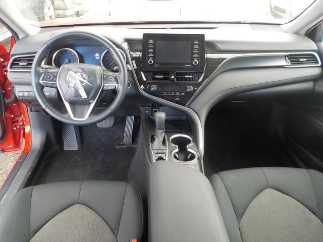 Toyota Camry Image 9