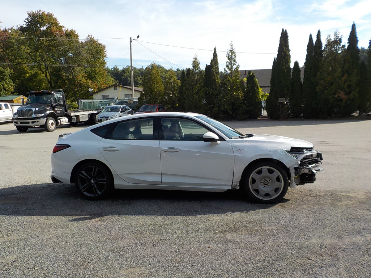 Acura Integra Image 8