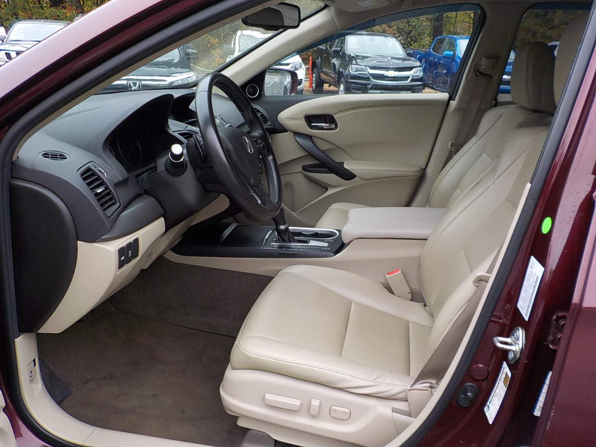 Acura RDX Image 8