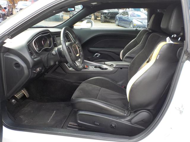 Dodge Challenger Image 9