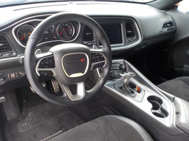 Dodge Challenger Image 10