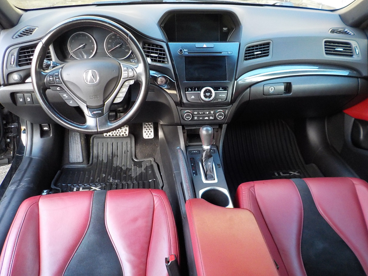 Acura ILX Image 5