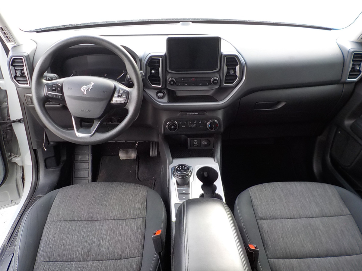 Ford Bronco Image 11