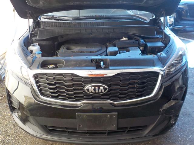 Kia Sorento Image 3