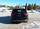 Kia Sorento Image 8