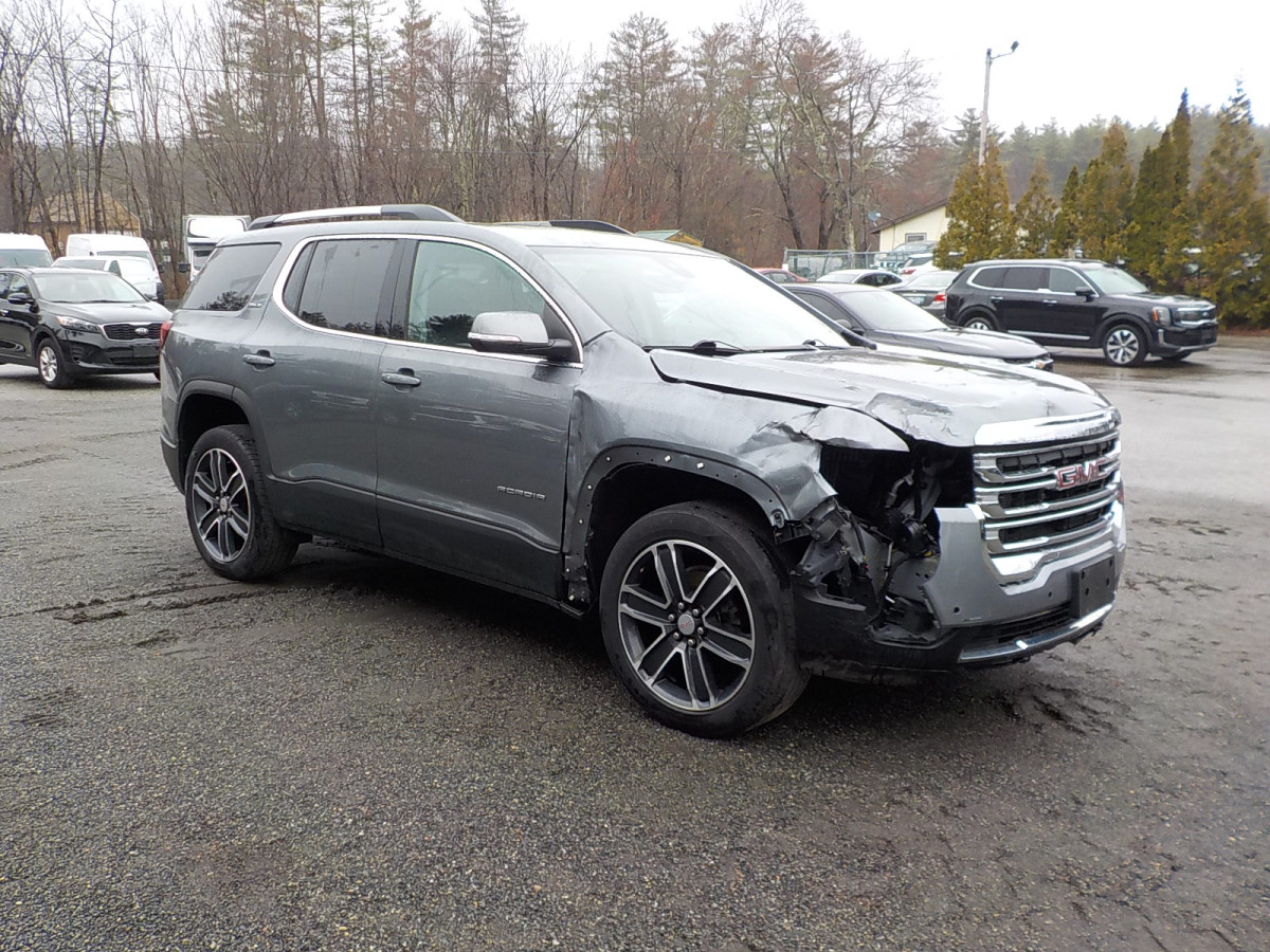 Salvage GMC Acadia Image