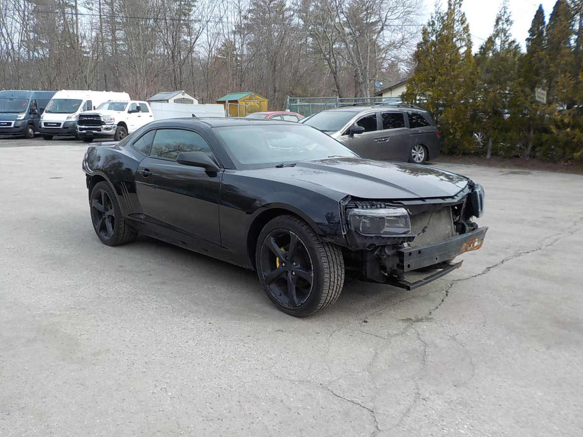 Salvage Chevrolet Camaro Image