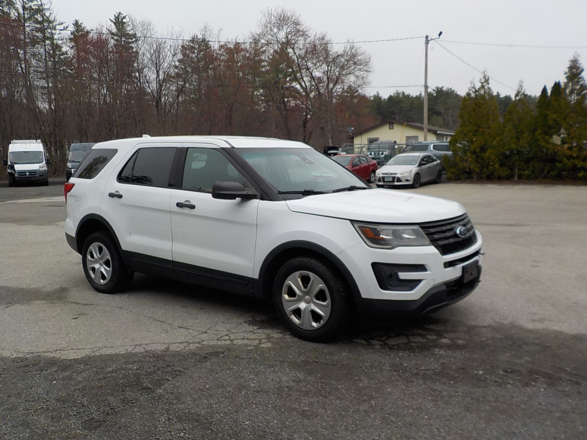 Salvage Ford Explorer Image