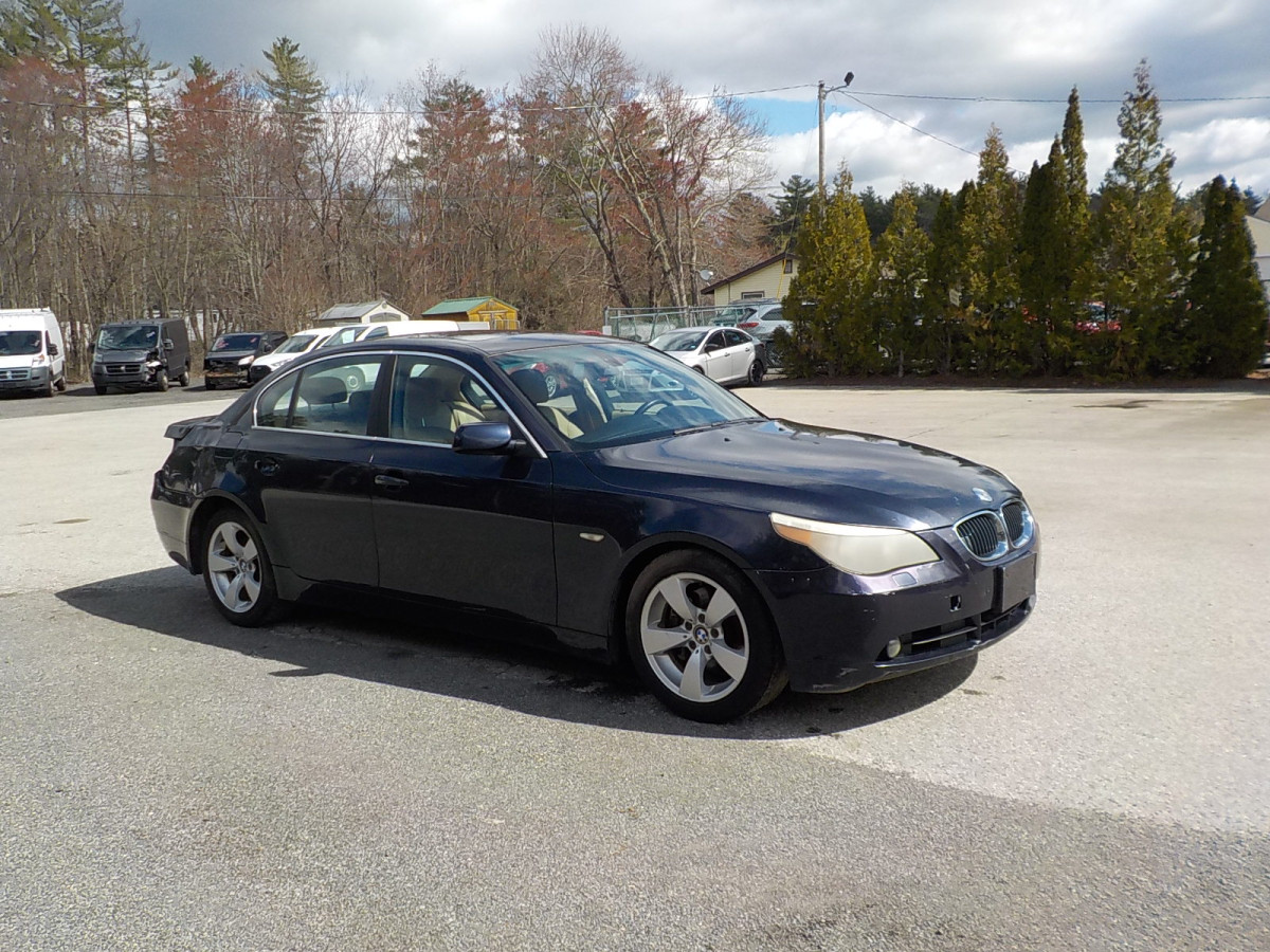 Salvage Bmw 5 Series Image