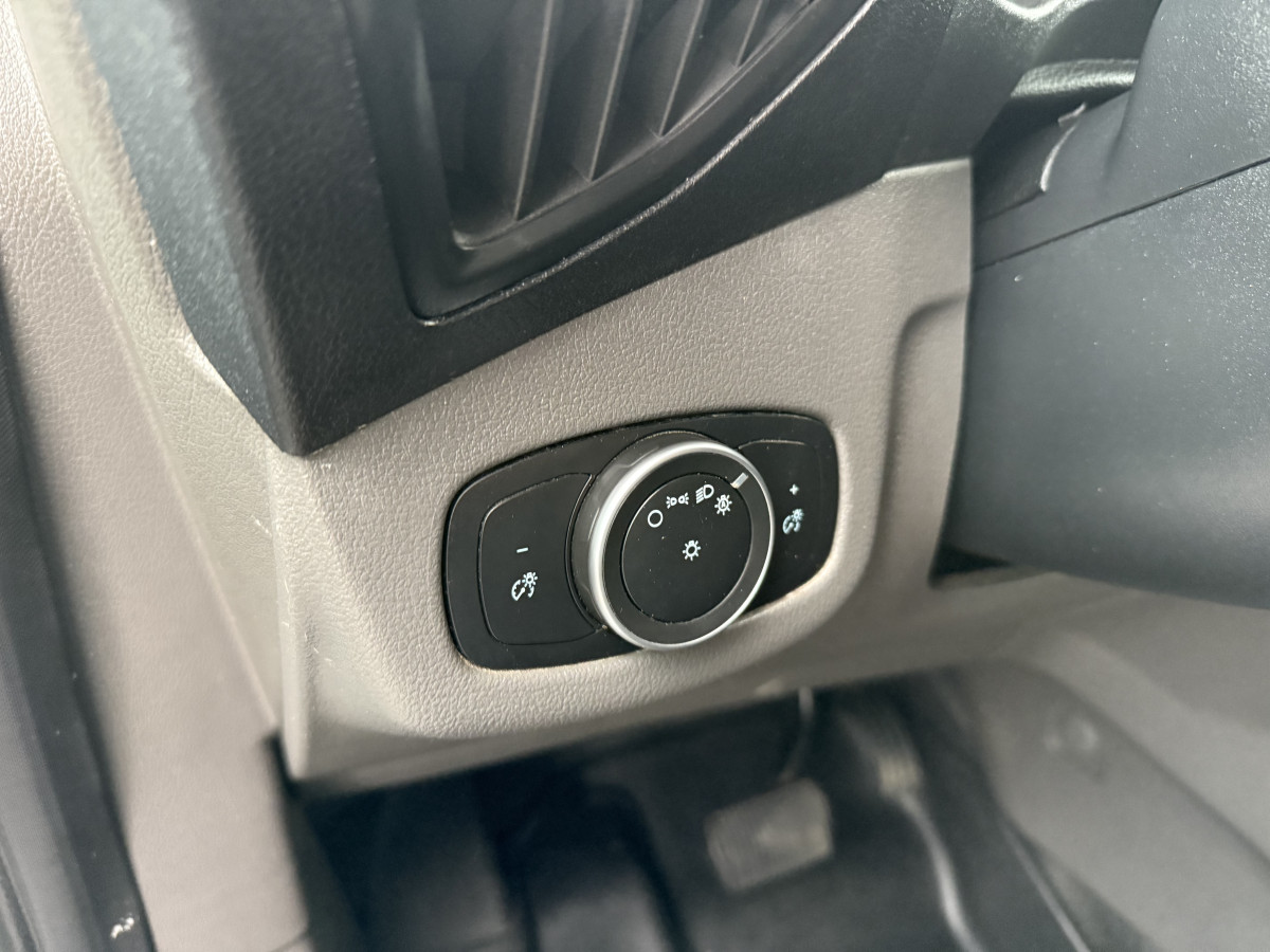 Ford Transit Image 28