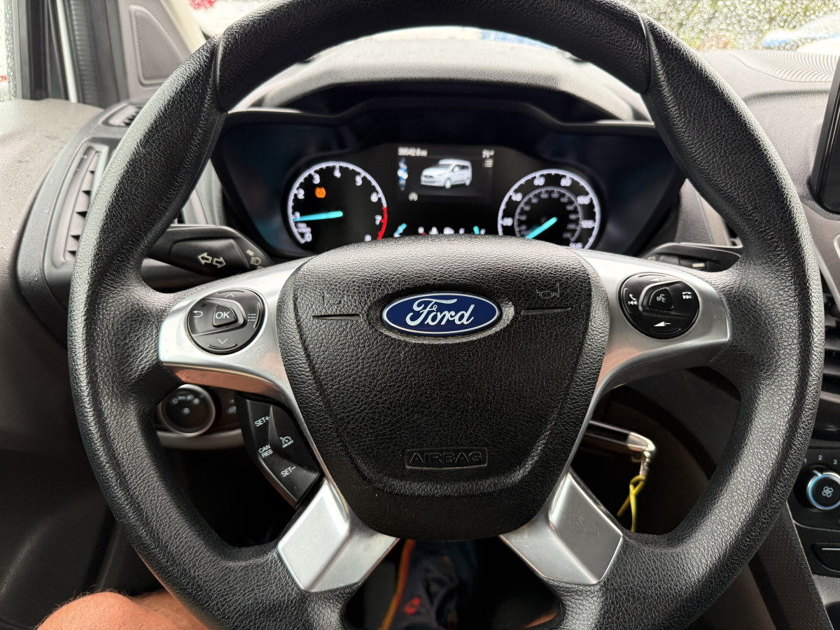 Ford Transit Image 18