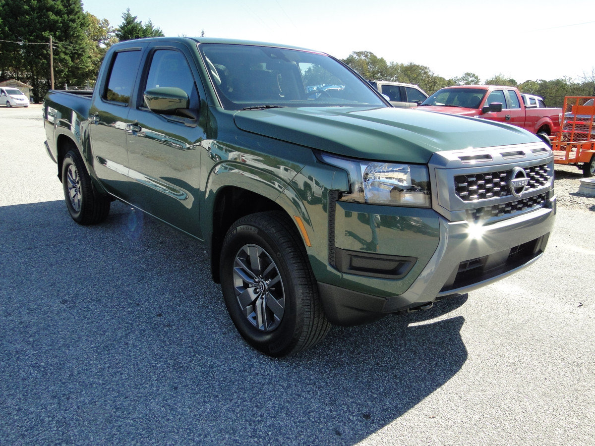Nissan Frontier Image 26