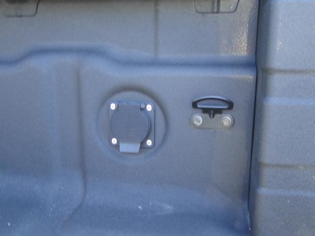 Nissan Frontier Image 11