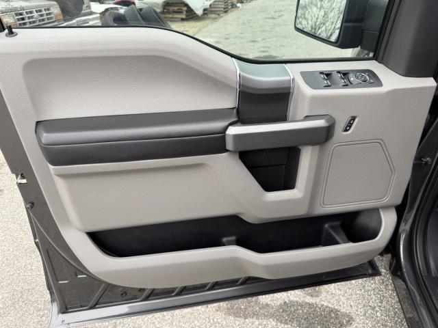 Ford F-150 XLT Image 21