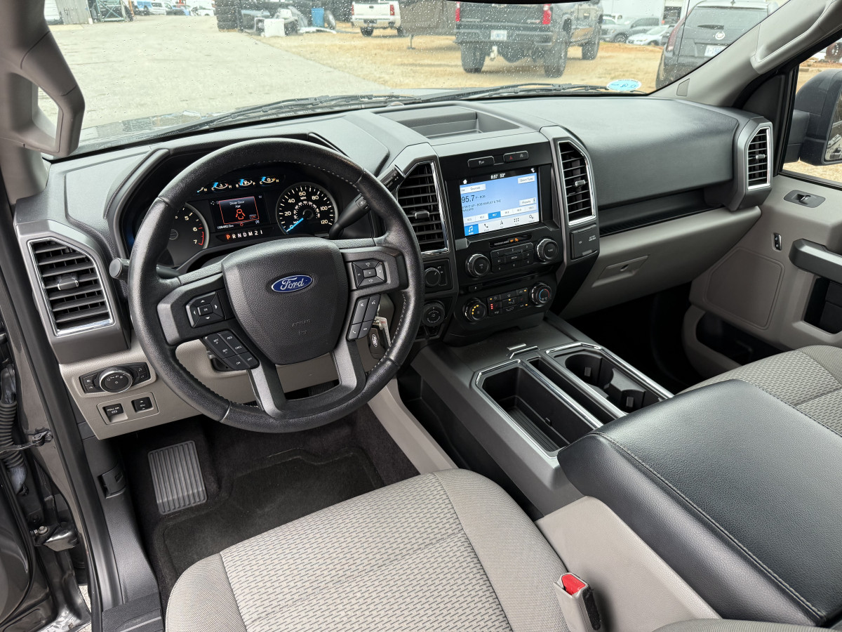 Ford F-150 XLT Image 23