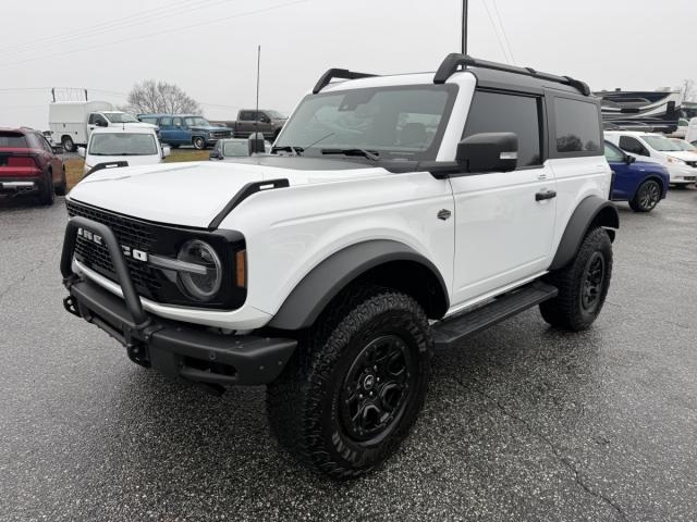  Salvage Ford Bronco