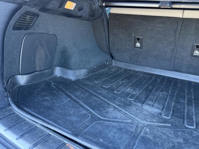 Lexus RX 350 F-Sport Image 38