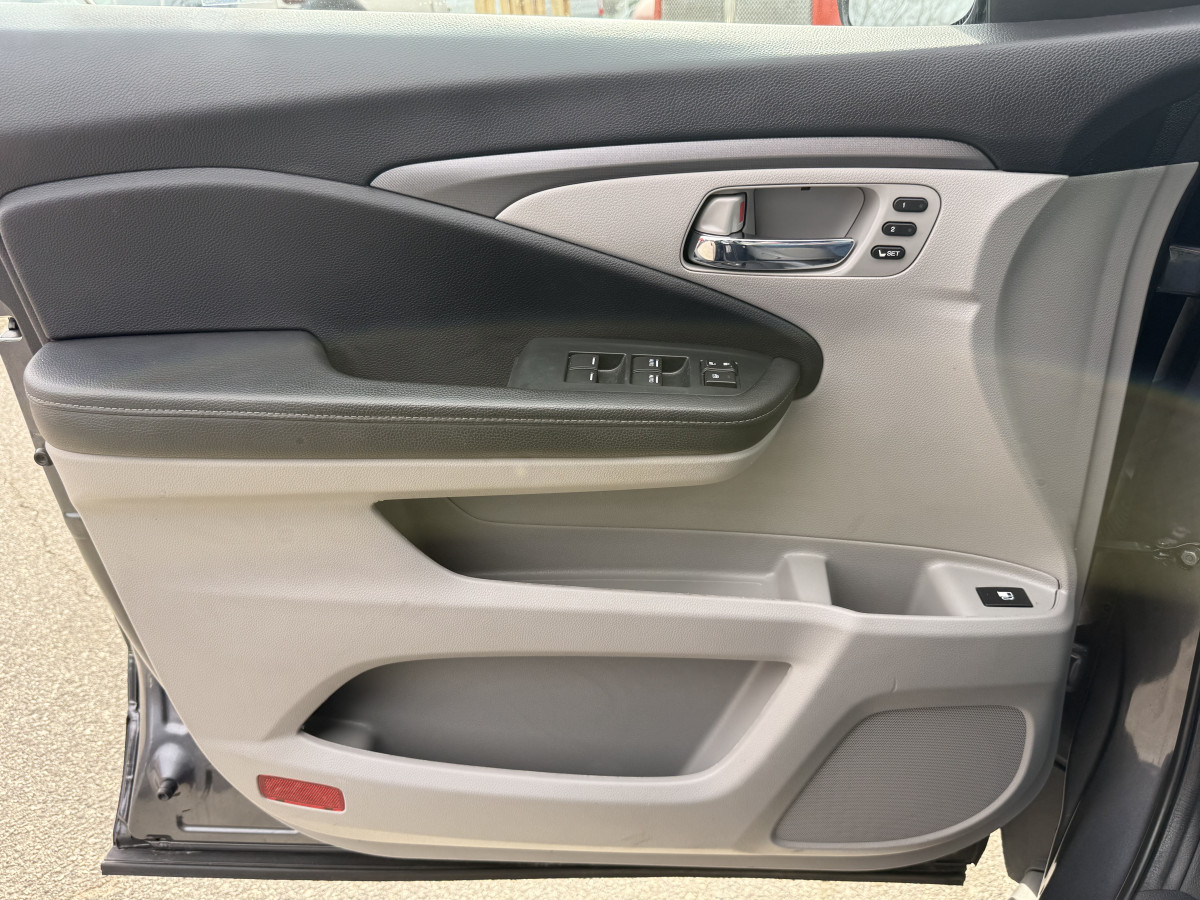 Honda Ridgeline RTL Image 37