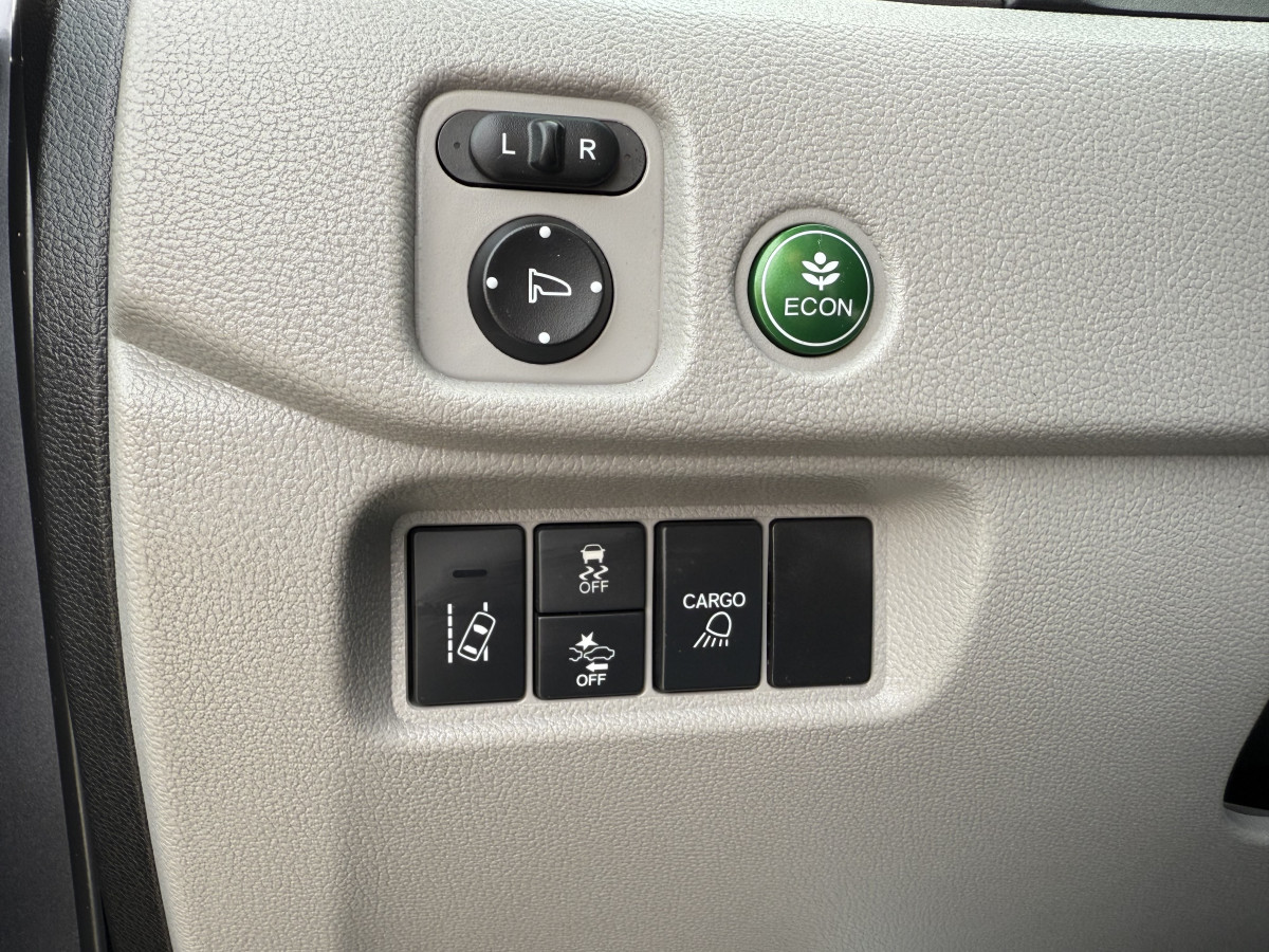 Honda Ridgeline RTL Image 42