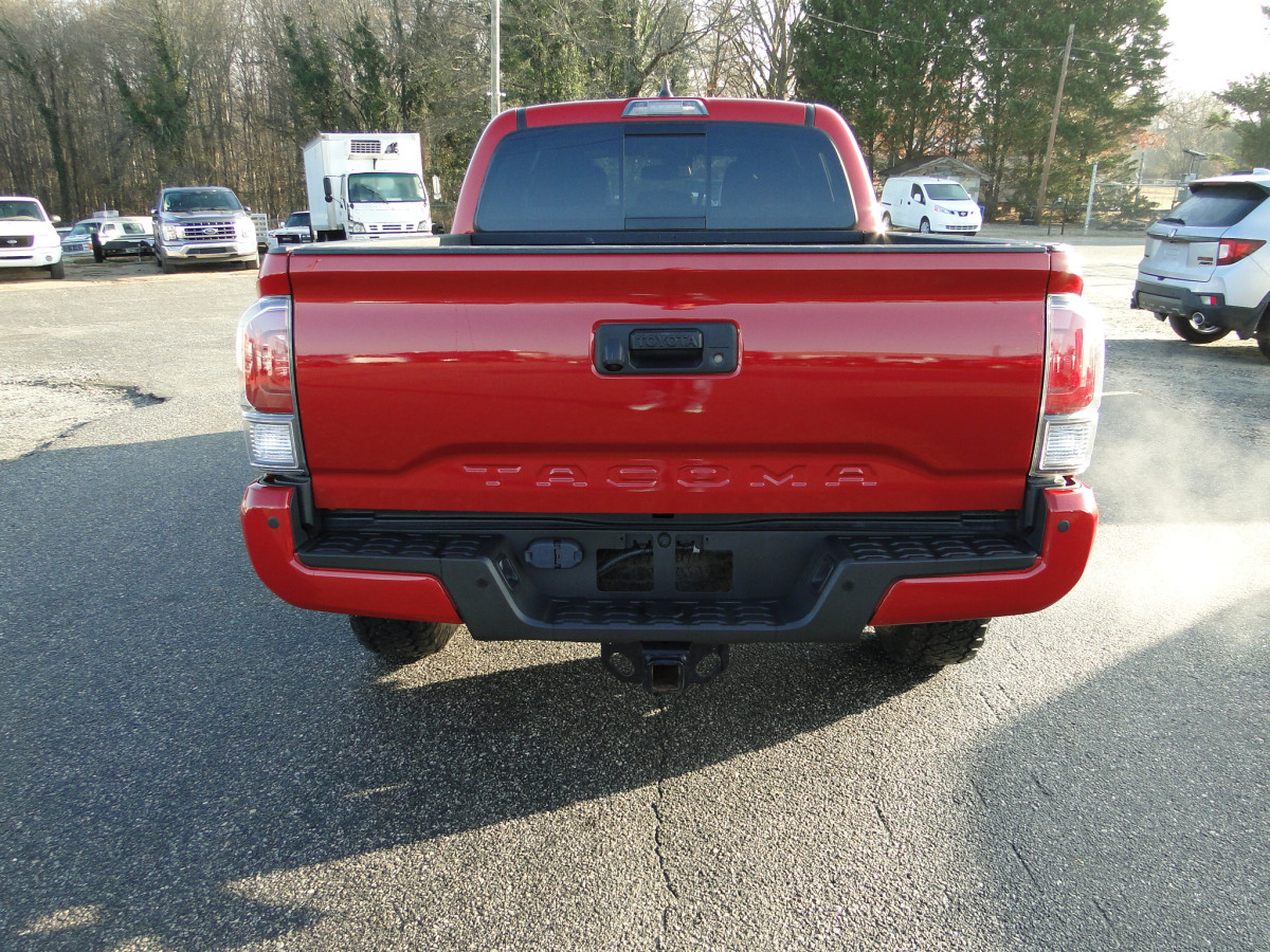 Toyota Tacoma TRD Offroad Image 29