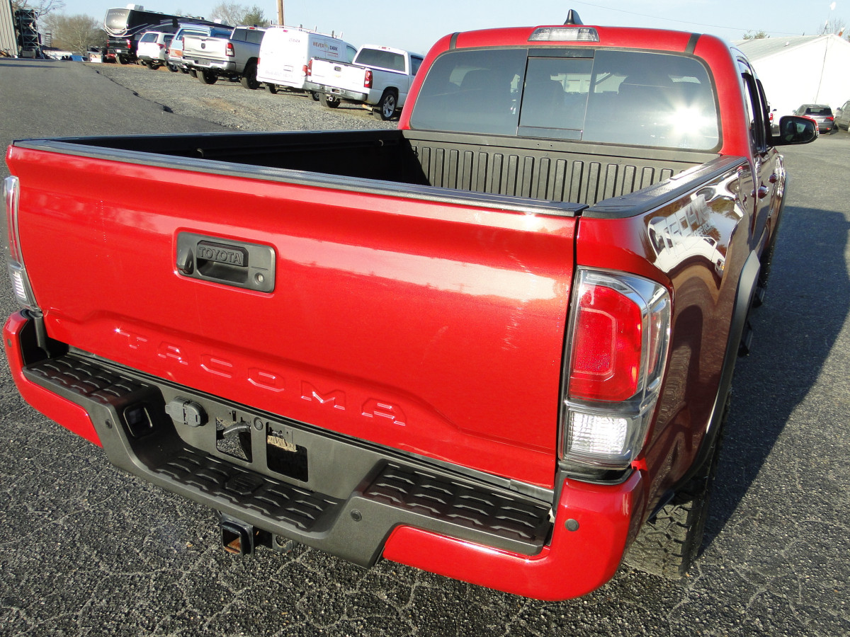 Toyota Tacoma TRD Offroad Image 43