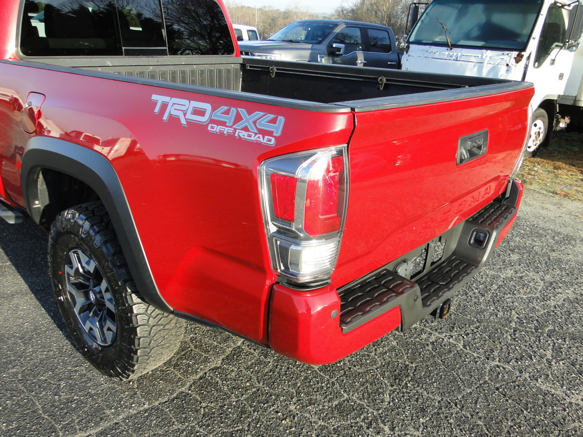 Toyota Tacoma TRD Offroad Image 44