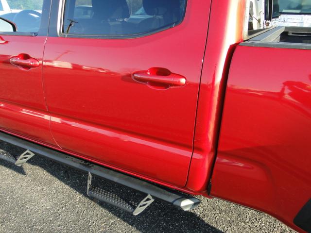 Toyota Tacoma TRD Offroad Image 45