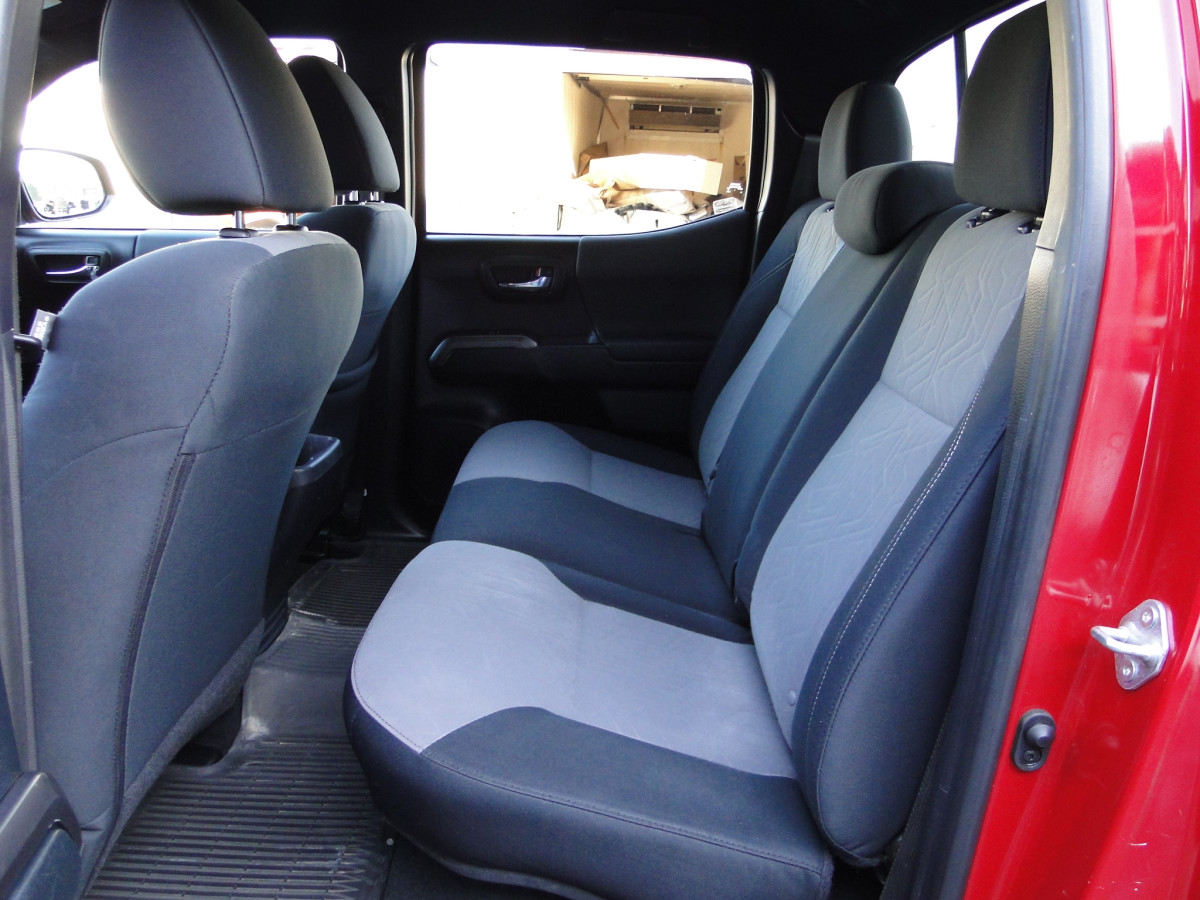 Toyota Tacoma TRD Offroad Image 26