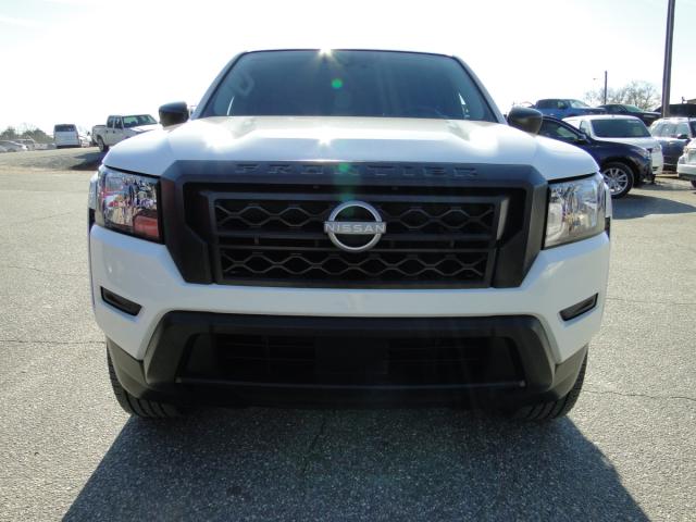 Nissan Frontier Image 4