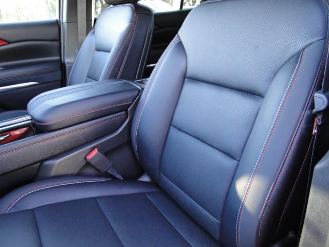 Chevrolet Traverse Image 8