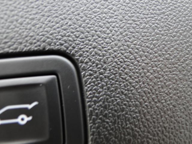 Chevrolet Suburban Image 35